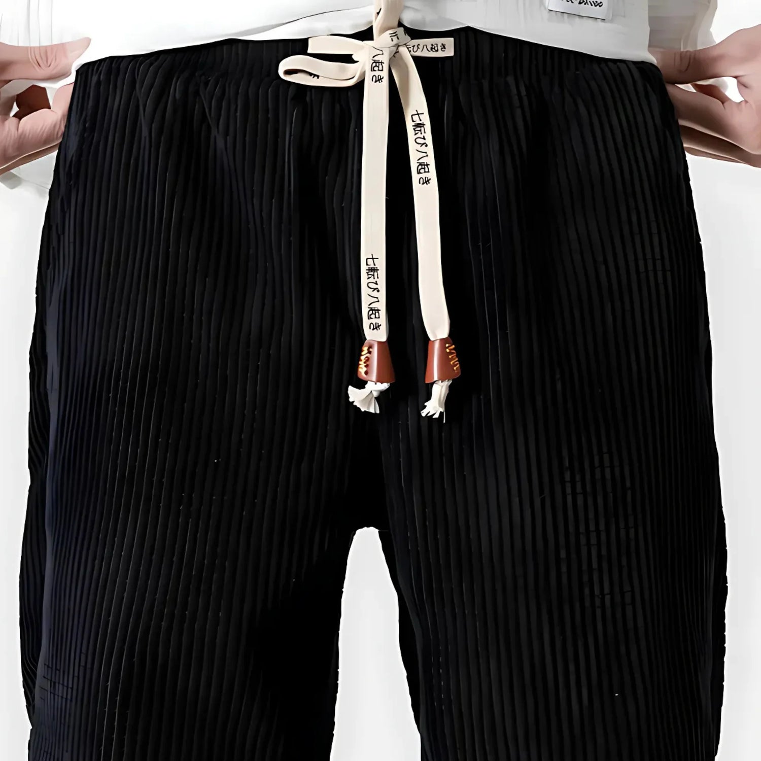 Shizu -Pantalón de pana de canalé – Negro