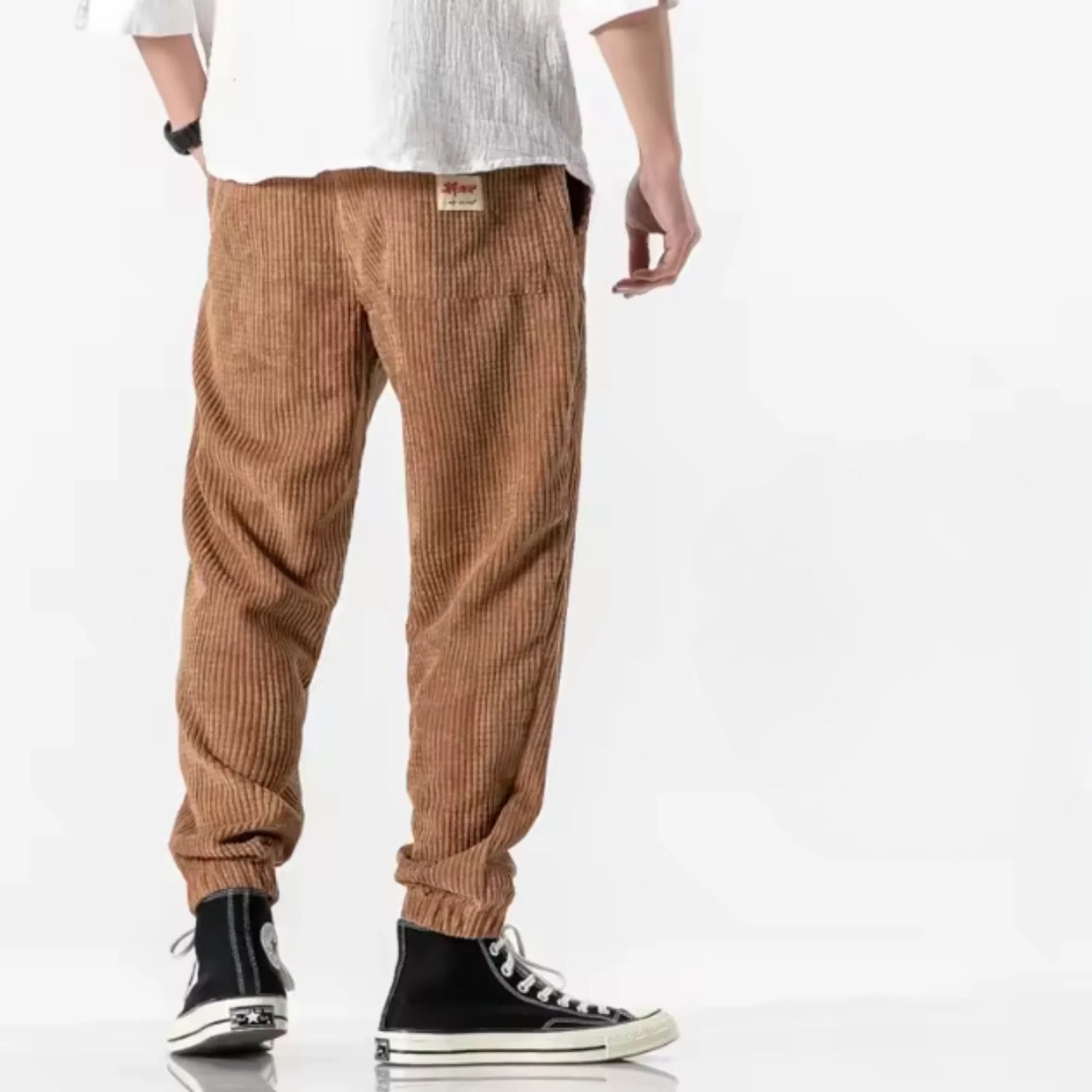 Shizu -Pantalón de pana de canalé – Marrón